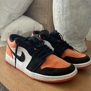 Air Jordan 1 Low